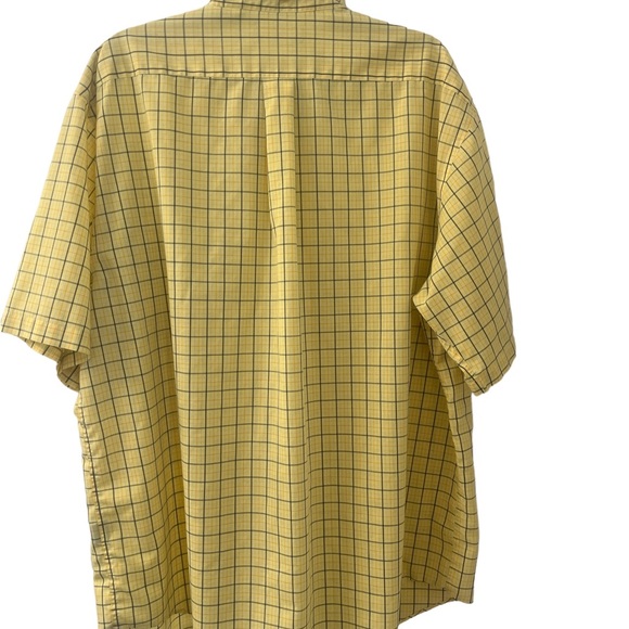 XL Roundtree and York button-down shirt - Picture 2 of 2